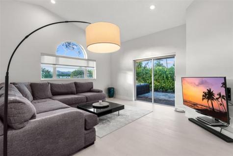 16473 Del Palacio Court Delray Beach FL 33484