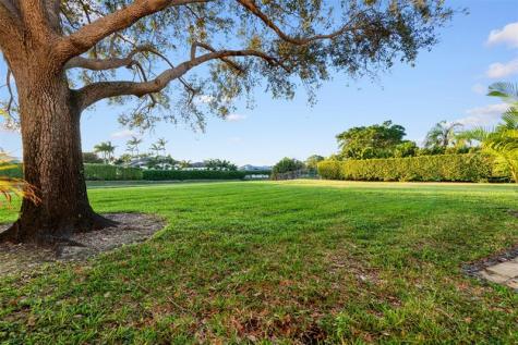 16473 Del Palacio Court Delray Beach FL 33484