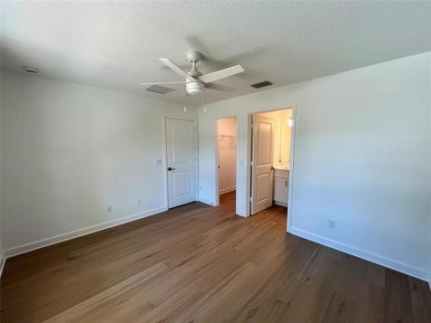 2016 80TH Avenue Vero Beach FL 32966