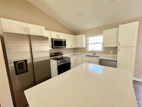 2016 80TH Avenue Vero Beach FL 32966