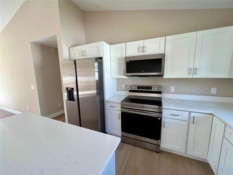 2016 80TH Avenue Vero Beach FL 32966