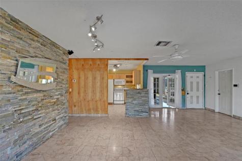 2822 SW Natura Boulevard Deerfield Beach FL 33441