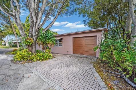 2822 SW Natura Boulevard Deerfield Beach FL 33441