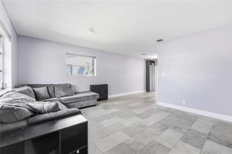 4560 NW 17th Terrace Tamarac FL 33309