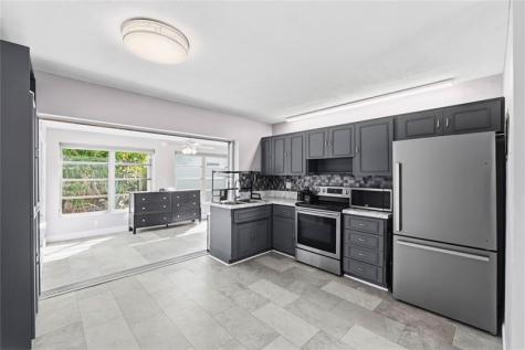 4560 NW 17th Terrace Tamarac FL 33309