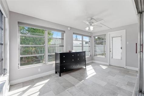 4560 NW 17th Terrace Tamarac FL 33309
