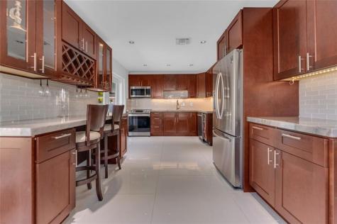 2021 NW 32nd Court Oakland Park FL 33309