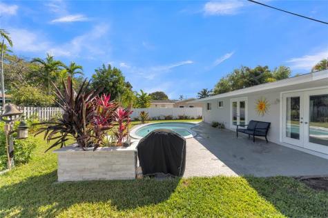 2021 NW 32nd Court Oakland Park FL 33309