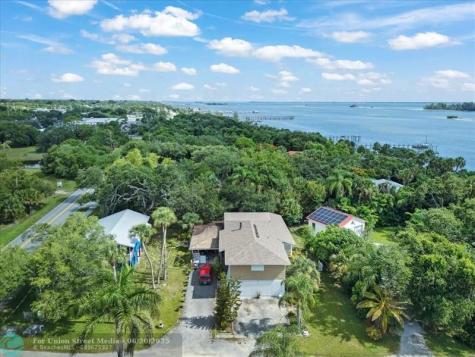 6570 114th Lane Sebastian FL 32958