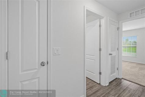 8175 104TH Avenue Vero Beach FL 32967