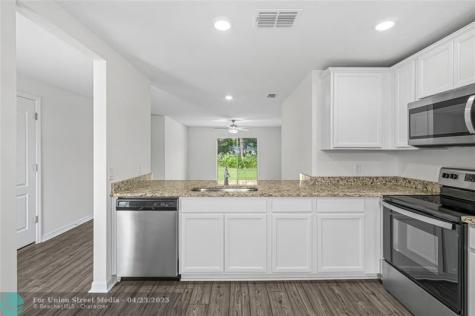 8175 104TH Avenue Vero Beach FL 32967