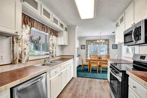 8601 SW 21st Court Davie FL 33324