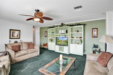 8601 SW 21st Court Davie FL 33324
