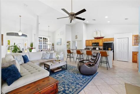 1209 SW Emerald Avenue Port St Lucie FL 34953