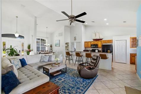 1209 SW Emerald Avenue Port St Lucie FL 34953