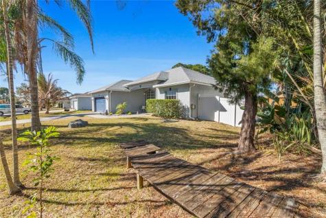 1209 SW Emerald Avenue Port St Lucie FL 34953