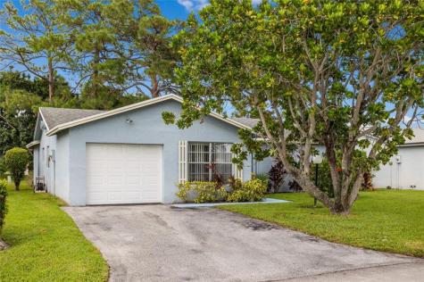 6301 Silver Moon Lane Greenacres FL 33463