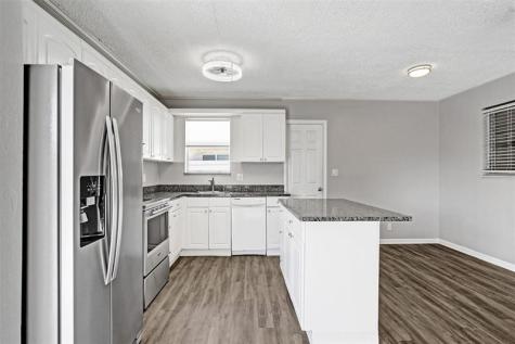 949 SE 10th Court Pompano Beach FL 33060