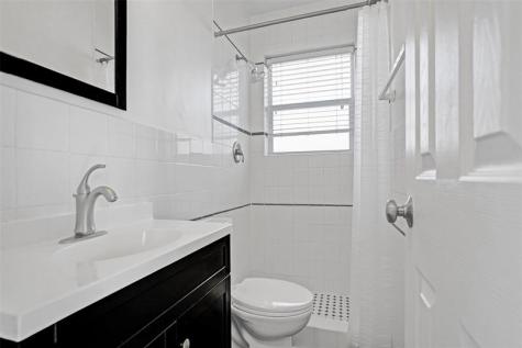 949 SE 10th Court Pompano Beach FL 33060