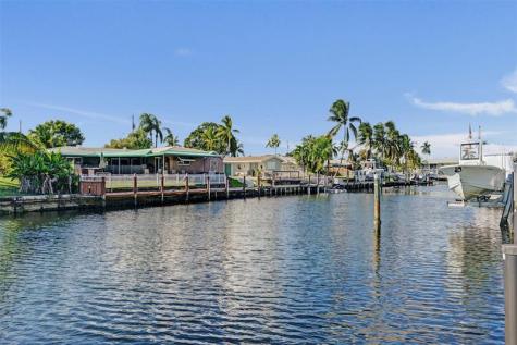949 SE 10th Court Pompano Beach FL 33060