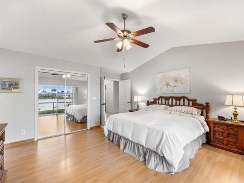 1011 NW 193rd Avenue Pembroke Pines FL 33029