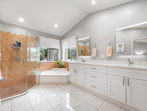 1011 NW 193rd Avenue Pembroke Pines FL 33029