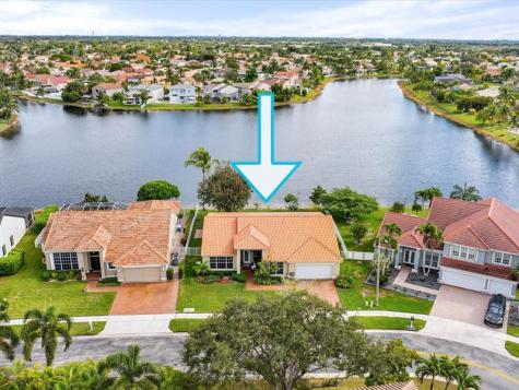 1011 NW 193rd Avenue Pembroke Pines FL 33029