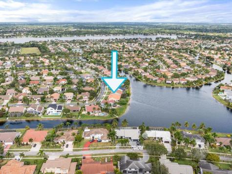 1011 NW 193rd Avenue Pembroke Pines FL 33029