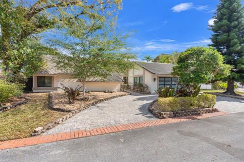 7554 Black Olive Avenue Tamarac FL 33321