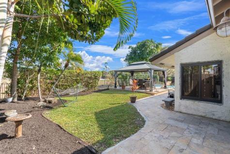 7554 Black Olive Avenue Tamarac FL 33321