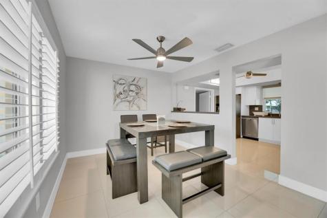 9611 NW 3rd Street Pembroke Pines FL 33024