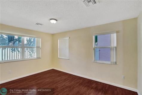4837 NW 19th Street Coconut Creek FL 33063