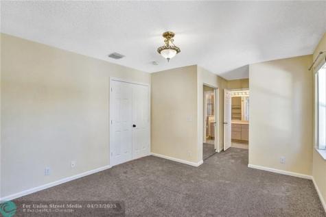 4837 NW 19th Street Coconut Creek FL 33063