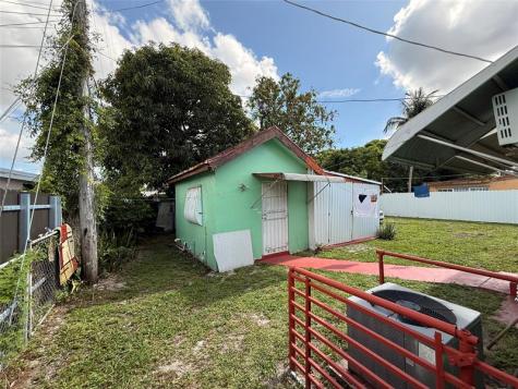 2377 NW 84th Street Miami FL 33147
