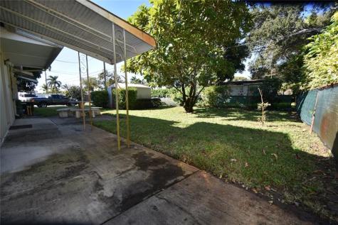 1100 N 71st Avenue Hollywood FL 33024