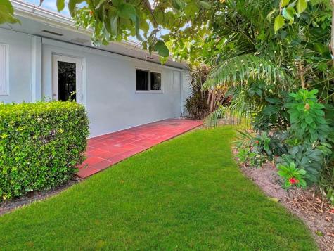 1431 S Ocean Boulevard #28 Lauderdale By The Sea FL 33062