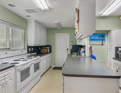 1431 S Ocean Boulevard #28 Lauderdale By The Sea FL 33062