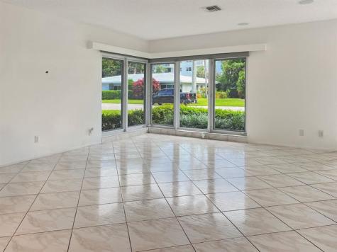 1431 S Ocean Boulevard #28 Lauderdale By The Sea FL 33062