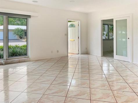 1431 S Ocean Boulevard #28 Lauderdale By The Sea FL 33062