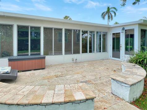 1431 S Ocean Boulevard #28 Lauderdale By The Sea FL 33062