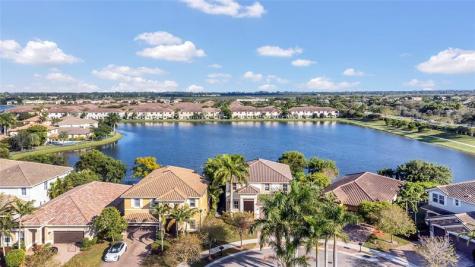 9810 S Miralago Way Parkland FL 33076