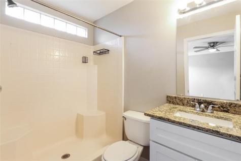 1890 4TH Avenue Vero Beach FL 32962