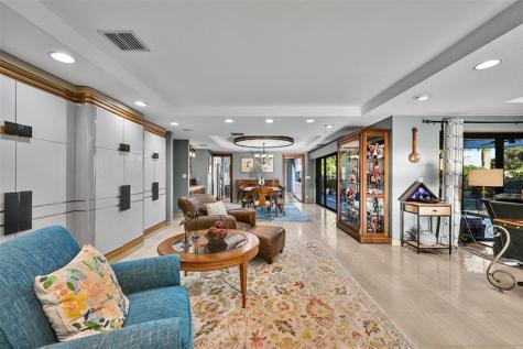 5102 Yellow Pine Lane Tamarac FL 33319