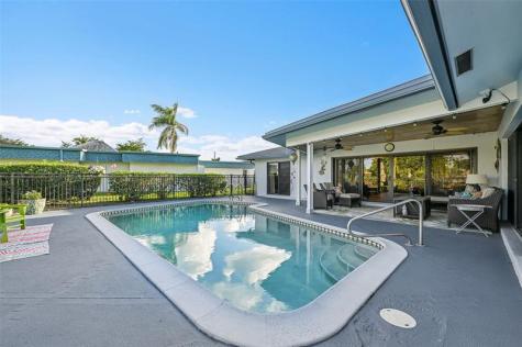 5102 Yellow Pine Lane Tamarac FL 33319
