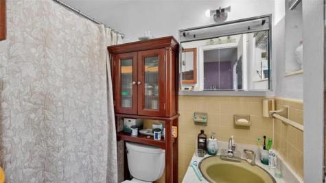 154 NW 67th Street Miami FL 33150
