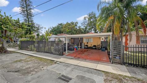 154 NW 67th Street Miami FL 33150