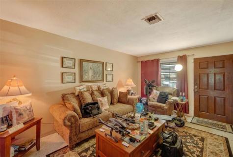 154 NW 67th Street Miami FL 33150