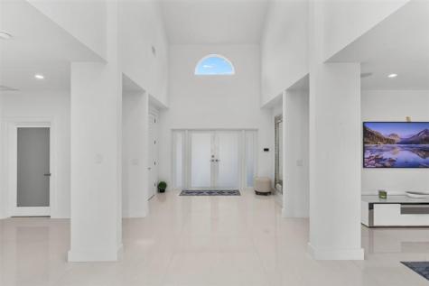 615 3RD Key Drive Fort Lauderdale FL 33304