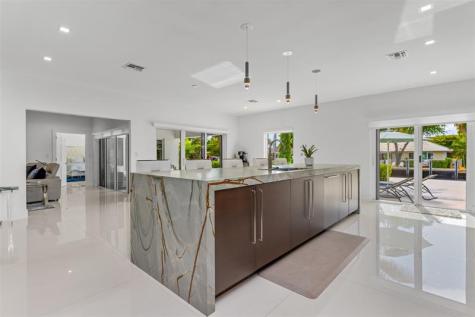 615 3RD Key Drive Fort Lauderdale FL 33304