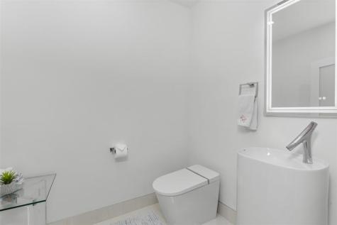 615 3RD Key Drive Fort Lauderdale FL 33304